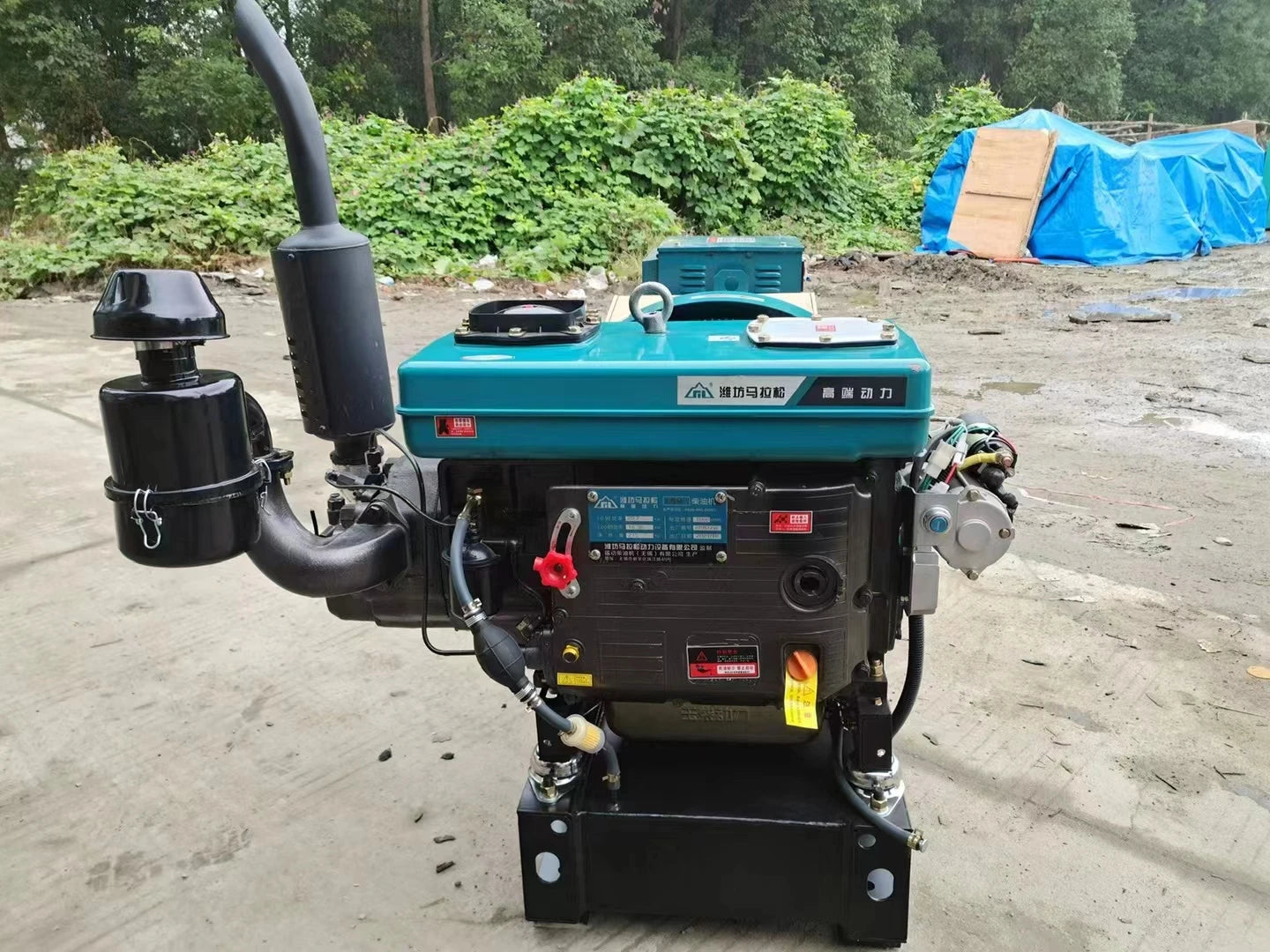 Single-Cylinder Diesel Generator Set 15kW/20kW/24kW/30kW - 380V High Power Solution for Construction & Industrial Use, Low Fuel